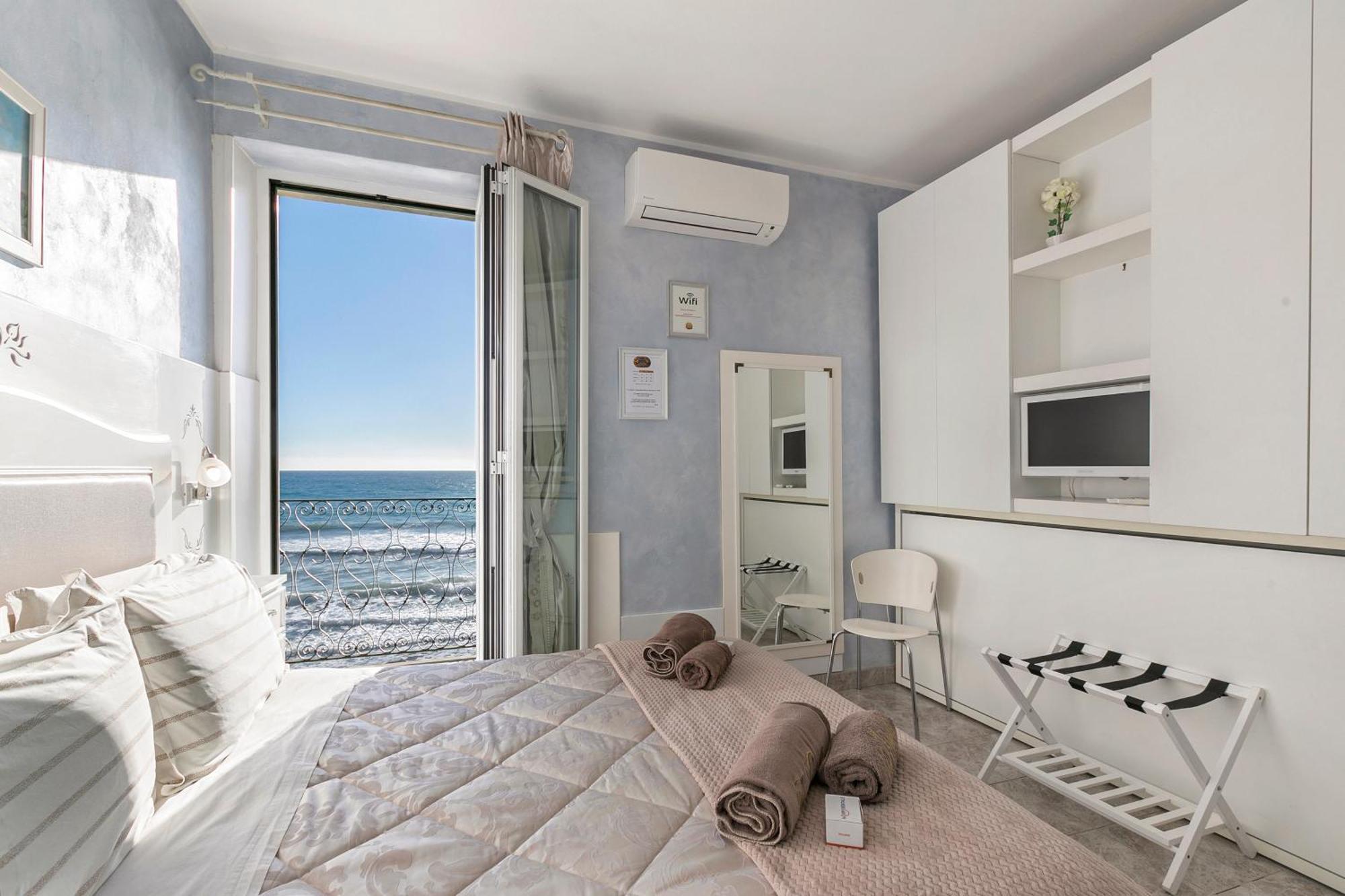 Chambre Double avec Balcon - Vue sur Mer